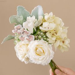 Faux Floral Greenery White Artificial Silk Flowers Wedding Home Living Room Table Decor Large Rose Bouquet Ins Photography Props Wholesale Fake Plants J220906