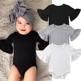 Rompers 024M born Baby Girl Flare Sleeve Solid Black White Grey Casual Romper Jumpsuit Outfits Baby Clothes Summer kids Suit 220905