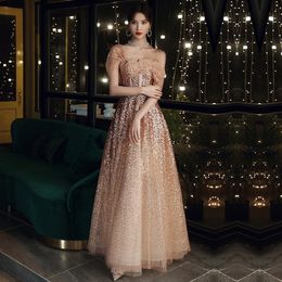 2023 Sequined Evening Dresses Formal Occasion Wear Gold Appliques Beads prom gowns