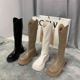 Boots 2022 Winter New Women Long Fashion Flats Heels Square Toe Knight Knee High Back Zipper Thigh 220906