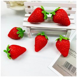 Party Decoration 1Pc Artificial Strawberry Kindergarten Garden Fake Fruit Home Restaurant Kitchen Wedding Pography Supplies