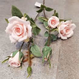 Faux Floral Greenery Delicate 5 Heads Silk Artificial Rose Flowers Branch Home Wedding Decoration Fake Plant Leaf Christmas Arrangement Wall Background J220906