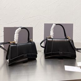 2022 borse da donna alla moda borse firmate di lusso bianco ricamo in pelle nera borsa a secchiello multicolor a spalla singola grande capacità Crossbod