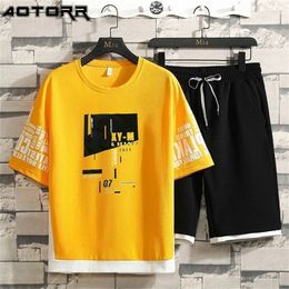 Men's Tracksuits Summer Men Casual Shorts Sets Trend Printing T-shirt Shorts 2-piece Suit Fashion Sportswear Tracksuit Men M-4XL 220905