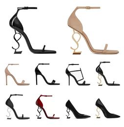 22 women luxury Dress Shoes designer high heels patent leather Gold Tone triple black nuede red womens lady fashion sandals Party Wedding Office pumps