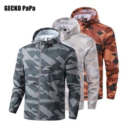 Men's Jackets Men Camouflage Lightweight Jacket Hooded Long Sleeve Zipper Coats Army Tactical Military Autumn Spring Male Clothing 220907