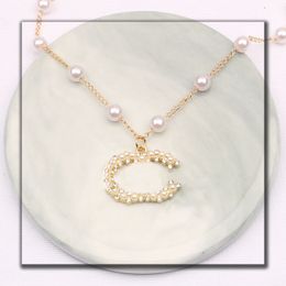 Luxury Brand Designer Letter Pendant Necklaces 18K Gold Plated Crystal Pearl Rhinestone Choker Necklace Chain for Women Wedding Party Jewerlry Accessories Gifts