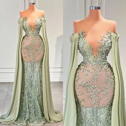Green Mermaid Evening Dress See Through V Neck Lace Appliques Prom Gowns Robe De Soiree Sweep Train Dubai Formal Wear