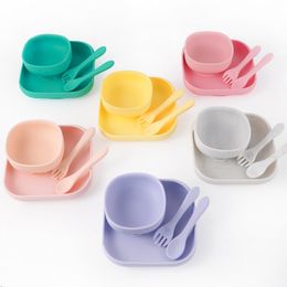 Cups Dishes Utensils 3pcs Baby Feeding Tableware Silicone Suction Plate Bowl Spoon Fork Training BPA Free Children s Dinnerware Set 220907