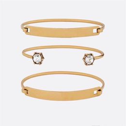 -Fashion Bangles Bracelet Designer ouvrant Couple r￩glable Anti-Gold Placing Saint-Valentin Party Gift Quality2459