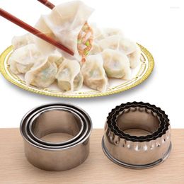 Baking Tools 3Pcs Round/Flower Shaped Dough Cutting Tool Kitchen Gadgets Stainless Steel Dumplings Cutter Portable Wrappers Moulds