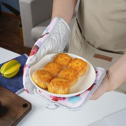 Oven Mitts 2-piece Set Of Thermal Insulation Gloves For And Microwave With Cotton