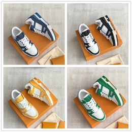 monograms denim casual shoes embossed grained calf leather mens trainer sneaker 22ss vintage basketball sneakers rubber outsole