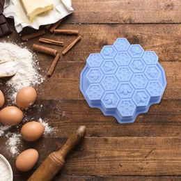 Baking Moulds Sugarcraft Mould Honeycomb Shape Cookie Cutters Cartoon Christmas Gift Food-grade Silicone Cake Plunger Cutter Durable 87HA