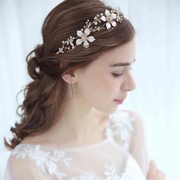 Wedding Hair Jewellery New Flower Crystal Hair Jewellery Pearl Rhinestone Gold Headbands Handmade Tiara Hairband For Bride Wedding Women Hair Accessories T220907