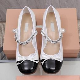 Miui Women's Shoes Mary Jane Pearl Chain Girl Bow Retro Wild Colour Black White Leisure Vacation Ladies Thick Heel Leather Ballet Shoes 209g