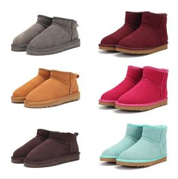 Lady Girl women Mini snow boots Sheepskin Short Ankle U5854 Soft comfortable keep warm Boot with card dustbag Nice gift