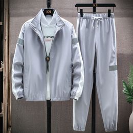 Men's Tracksuits Men Tracksuit Two Piece Set Brand Men's Sets Sportswear Spring Autumn JacketPants Casual Sports Suit Men Clothing Hip Hop 220909