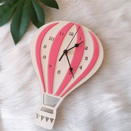 Wall Clocks Nordic Style Air Balloon Shape Wall Hanging Clock Wooden Mute Wall Clock No Battery Powered Kids Bedroom Home Decoration 220909