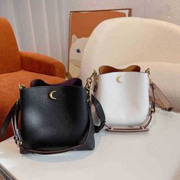 Evening Bag Vintage Tote Bags Women Fashion Handbag Shoulder Lychee Pattern Leather Designer Crossbody Female Purses Bucket 220309