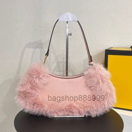 Fashion furry underarm bag retro design baguette bags lady evening clutch french shoulder bag women handbag rse 2022 autumn winter 2022 q