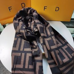 Designer Cashmere Head FF Fend Scarf Woman Mens Lovers Autumn Winter New Luxe Fashion Brand Shawl Female Letter Warm Fd Scarf