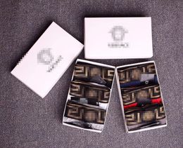 2022 Nouveau Luxury V Designer Sexy Mens Underpants Boxers For Man Underwear Cueca Boxer Ropa Interior Hombre Vintage Shorts