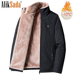 Men's Down Parkas 5XL Men Winter Casual Classic Warm Thick Fleece Parkas Jacket Coat Men Autumn Fashion Pockets Windproof Parka Men Plus Size 220909