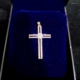 Pendant Necklaces Luxurious Zircon Copper Gilded Neck For Women Men Religious Cross Necklace Hollow Rhinestone Jewellery Naszyjnik Collier