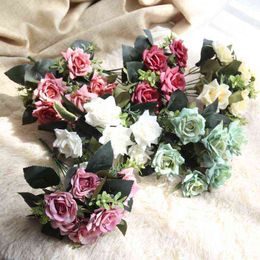 Faux Floral Greenery 7 Head Artificial Silk Rose Bouquets Wedding Ceremony Handholding Flower Artificial Fake Silk Flower Wall Photography Decor DIY J220906