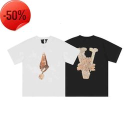 Men's T-Shirts European and American Designer Fashion Beach T Shirt Trendy Palm Combined with Hip Hop Vlones Trend Print Loose Short Sleeve t