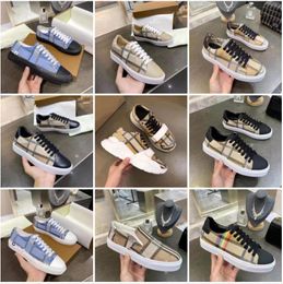 Designer Causal Shoes Striped Vintage Sneaker Men Women Platform Casual Shoes Season Shades Flats Trainers Brand Classic Outdoor Shoe Size 35-44