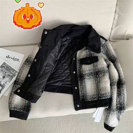 Womens Jackets Korean version of the female plus size winter short jacket retro western style black and white checked cotton quilted jacket 220909