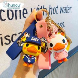 Keychains 2021 New Creative Cute Yellow Duck Car Keychain Key ring For Men Women Backpack Pendant Keychains Couple Gift Sleutelhanger T220909