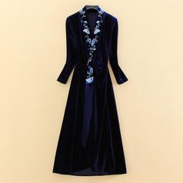 Ethnic Clothing Chinese Style Women Coat Dress Autumn Royal Embroidery Floral Vintage Elegant Slim Lady Luxurious Blet Velvet Trench S-XXL