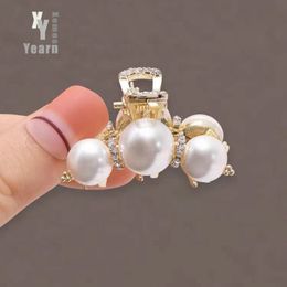 Gentle Women's Pearl Clamps Bangs Small Gripper Exquisite Design Sense Hair Accessories Unusual Headdress For Woman in 2021