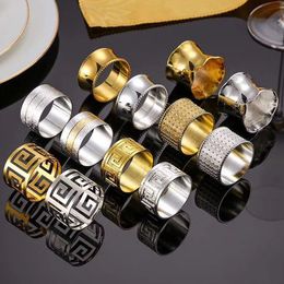 Gold Silver Napkin Ring Stainless Steel Napkins Buckle Hotel Wedding Table Decoration Towels Decor Hollow Out Rings TH0289