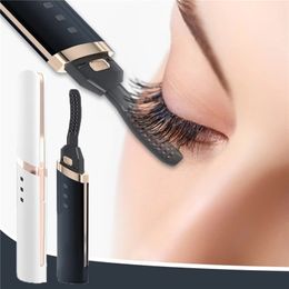 Eyelash Curler Electric Heated USB Rechargeable es Quick Heating Natural Long Lasting Makeup 220909