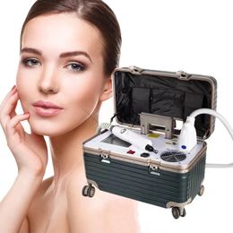 China Supply Portable Carbon Picosecond Laser Q Switched Nd Yag Laser Tattoo Removal non-invasive Eyebrow Washing Machine