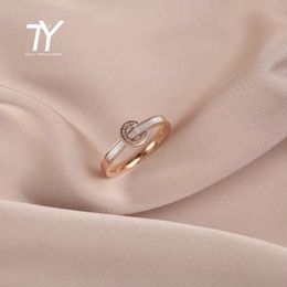 2020 New Classic Roman Digital Circle Rings South Korea Light Luxury Sexy Women Jewelry Fashion Shell Student Index Finger Ring