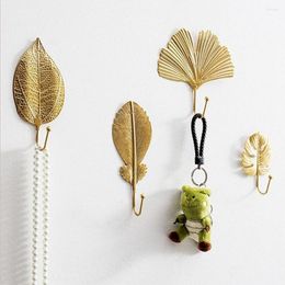 Hooks Nordic Leaf Shape Hook Luxury Golden Adhesive Holder Coat Rack Wall Key Hanger Free-Hole Hanging Home Decoration