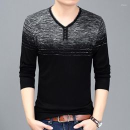 Men's Sweaters Men Pullover Smart Casual Fashion Winter Autumn Homme Slim Keep Warm Male Bottoming Shirt V-Neck