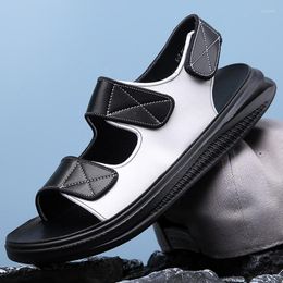 Sandals High Quality Fashion Men Summer Outdoor Beach Shoes For Comfort Breathable Casual Flats Black Non-slip Male