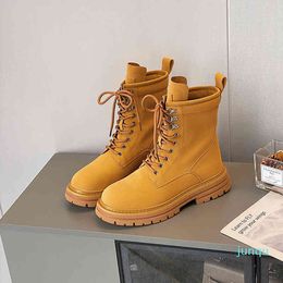 Martin boots Women's autumn and winter new leather fashion British thick soled rhubarb boots couple's men's short boots
