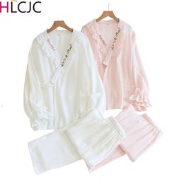 Women's Sleepwear Autumn Winter Cotton Crepe Women Pyjamas Set Long-sleeve Embroidery Lace Kimono Sleepwear for Ladies Loose Homewear Pijamas 220913