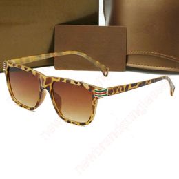 2022 women's Luxury Brand Design Square G Sunglasses With Web Men Women Sunglasses Mask-shaped Bee Sunglass Female Driving Eyewear Oculos Lunette De Soleil 555
