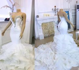 2023 Gorgeous Mermaid Wedding Dresses Bridal Gown Ruffles Tiered Skirt Beaded V Neck Beach Sweep Train Custom Made Country Vestidos De Novia Plus Size