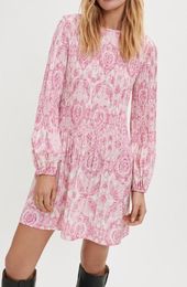 2022 Autumn Long Sleeves Round Neckline Pink Dress French Style Paisley Print Pleated Knee-Length Dresses 22S13063