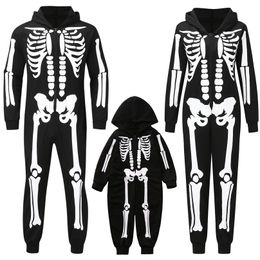 Family Matching Outfits Mom Dad Kids Halloween Skeleton Print Onepiece Garment Family Matching Hooded Clothes Autumn Long Sleeve Zipper Hoodie Jumpsuit 220913
