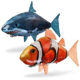 ElectricRC Animals Remote Control Flying Shark Toy Clown Nemo Fish Balloons Inflatable Helium RC Air Swimming Plane UFO Flash LED Aeroplane 220913